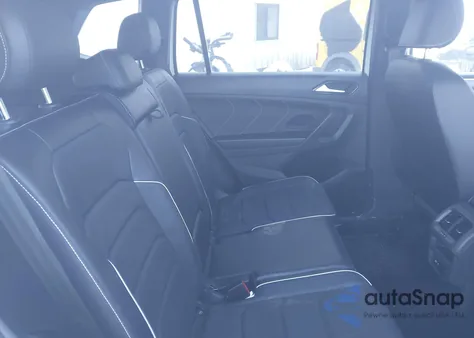 2022 Volkswagen Tiguan 2.0T Sel R-Line из США, поврежденный, VIN 3VV4B7AX0NM050502